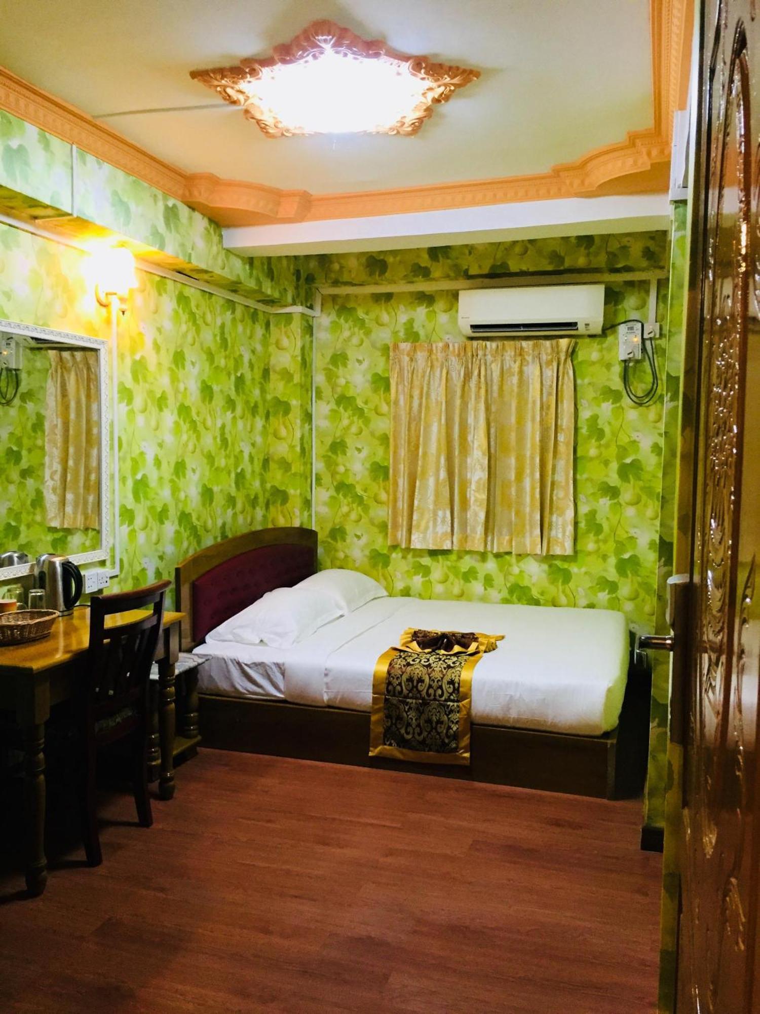 C & Y Hotel Yangon Exterior photo